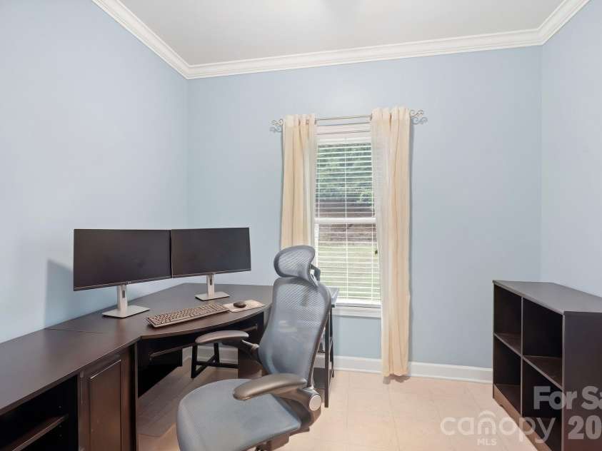 2055 Tiger Paw Lane, York, SC 29745.  MLS# CAR4425270, YatesRealty ID 45420. Flex Room / Office Space - Main Level