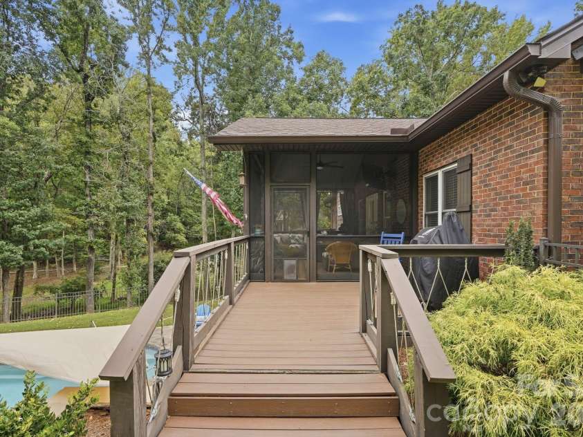 2055 Tiger Paw Lane, York, SC 29745.  MLS# CAR4425270, YatesRealty ID 45420. Main Level Deck