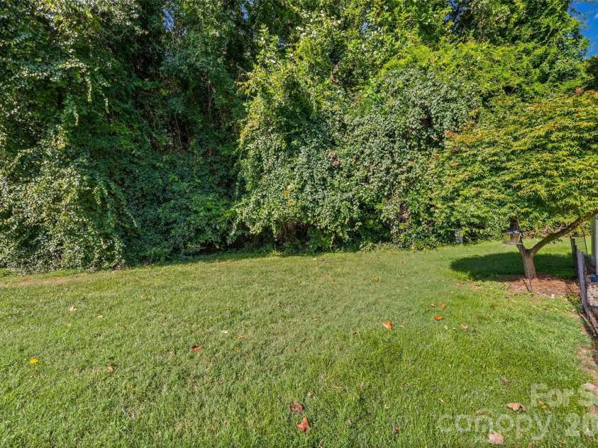 609 Gable Drive, Rock Hill, SC 29732.  MLS# CAR4414695, YatesRealty ID 45428. 