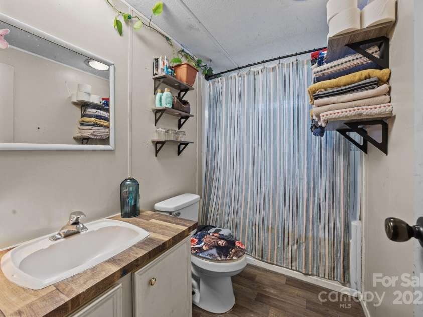 3178 Foxford Drive, Concord, NC 28025.  MLS# CAR4323148, YatesRealty ID 4543. 