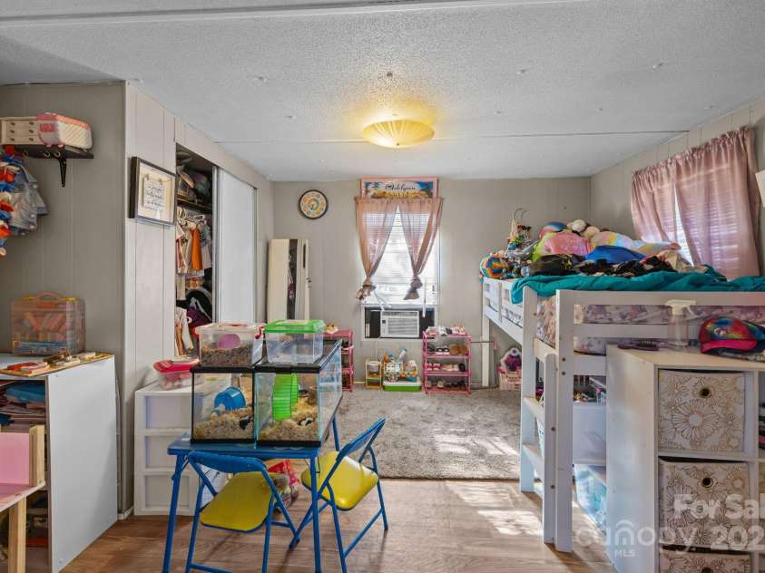 3178 Foxford Drive, Concord, NC 28025.  MLS# CAR4323148, YatesRealty ID 4543. 