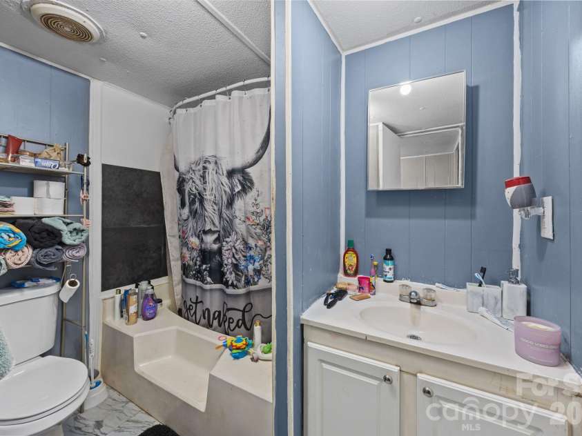 3178 Foxford Drive, Concord, NC 28025.  MLS# CAR4323148, YatesRealty ID 4543. 