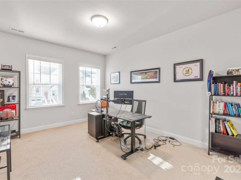 411 Belton Street, Charlotte, NC 28209.  MLS# CAR4321222, YatesRealty ID 4543. Cozy and bright! Bedroom 3 is perfect for kids, guests, or a personal retreat.
