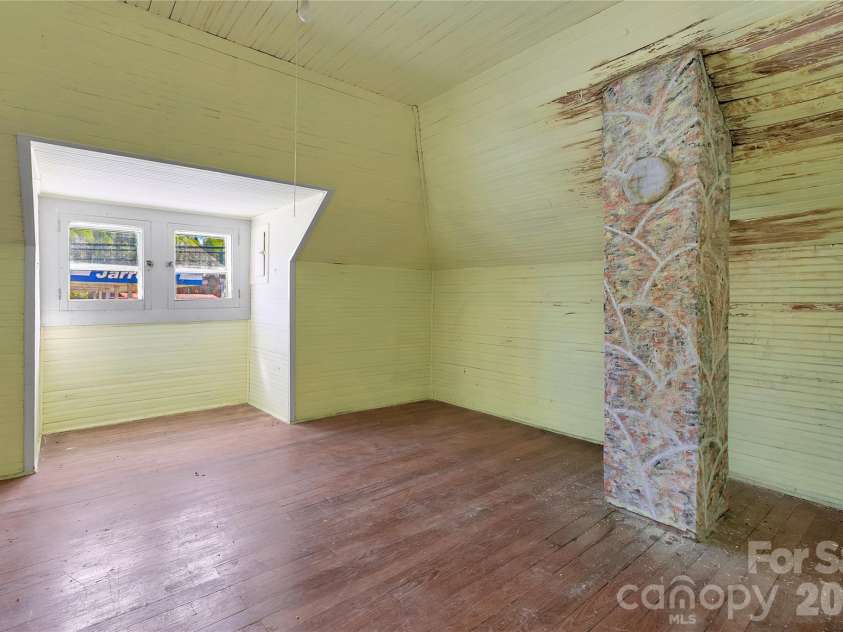 204 Main Street, Rosman, NC 28772.  MLS# CAR4380938, YatesRealty ID 45432. 