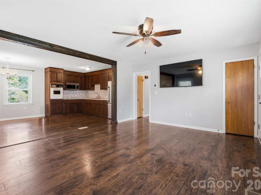 3776 Newhall Drive, Conover, NC 28613.  MLS# CAR4415388, YatesRealty ID 45433. 