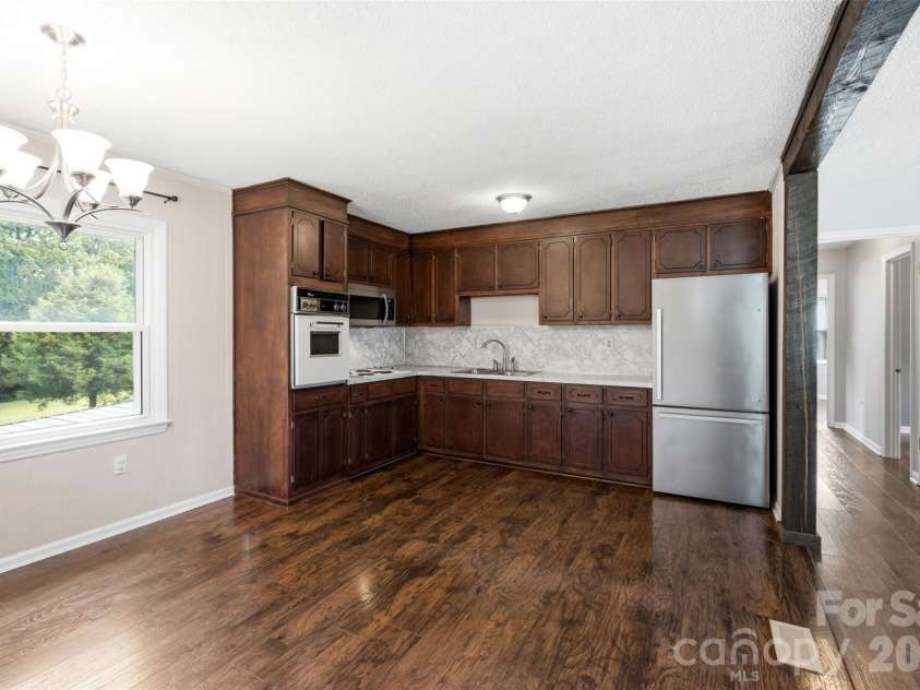 3776 Newhall Drive, Conover, NC 28613.  MLS# CAR4415388, YatesRealty ID 45433. 