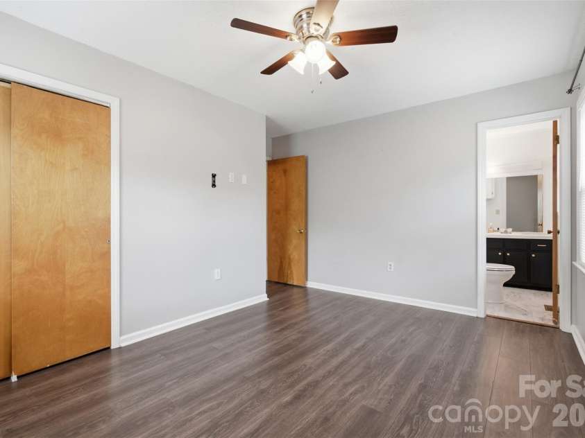 3776 Newhall Drive, Conover, NC 28613.  MLS# CAR4415388, YatesRealty ID 45433. 
