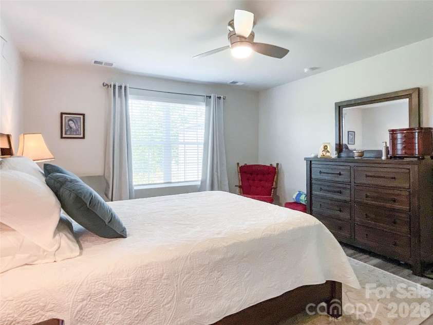 1177 Blackburn Circle, Edgemoor, SC 29714.  MLS# CAR4415574, YatesRealty ID 45439. 