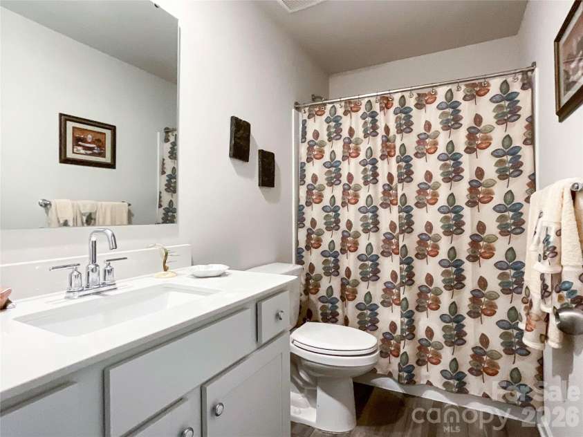 1177 Blackburn Circle, Edgemoor, SC 29714.  MLS# CAR4415574, YatesRealty ID 45439. 