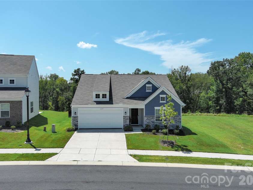 1177 Blackburn Circle, Edgemoor, SC 29714.  MLS# CAR4415574, YatesRealty ID 45439. 
