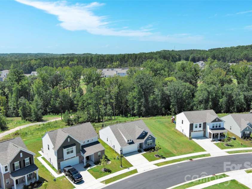 1177 Blackburn Circle, Edgemoor, SC 29714.  MLS# CAR4415574, YatesRealty ID 45439. 