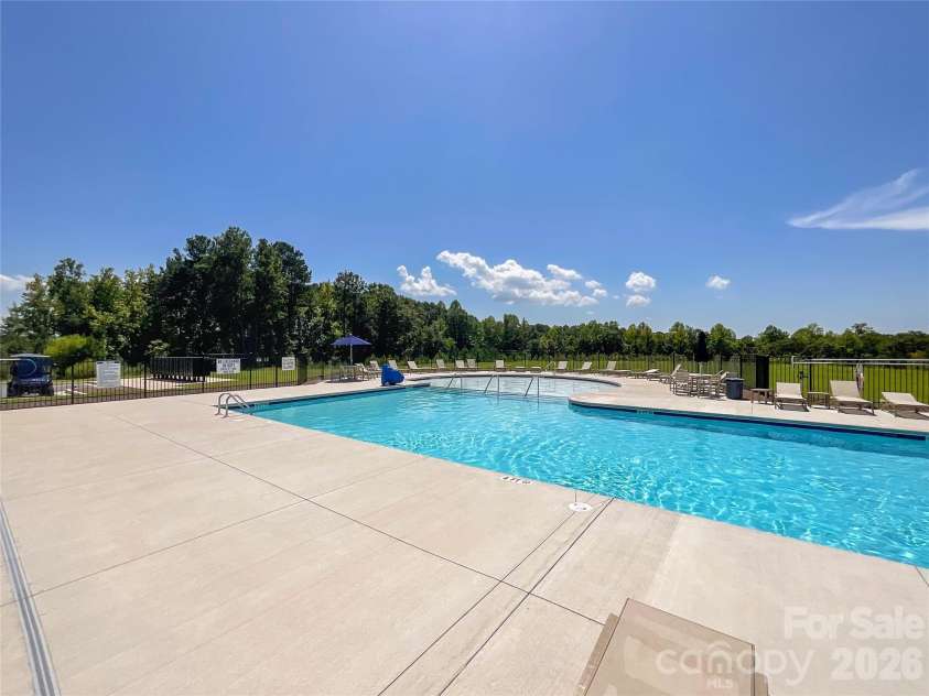 1177 Blackburn Circle, Edgemoor, SC 29714.  MLS# CAR4415574, YatesRealty ID 45439. 