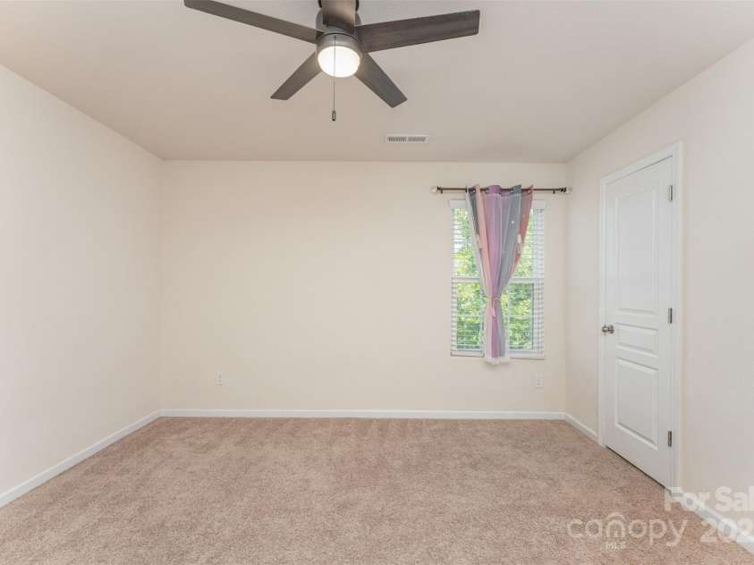 4710 Opus Lane, Charlotte, NC 28214.  MLS# CAR4327724, YatesRealty ID 4544. 