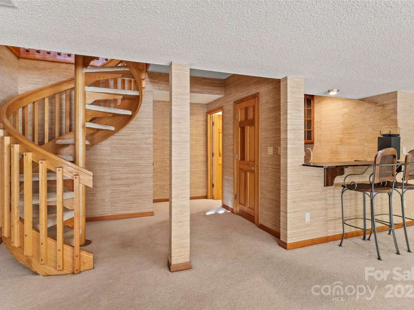 674 Walnut Ridge Road, Brevard, NC 28712.  MLS# CAR4235374, YatesRealty ID 4544. Main House - Basement Level - Kitchenette