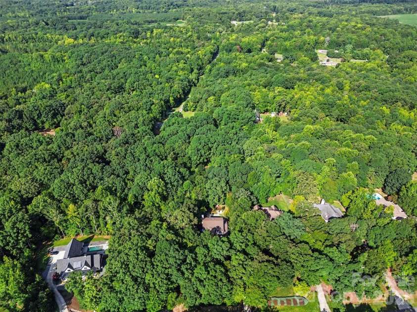 4824 Pimlico Lane, Waxhaw, NC 28173.  MLS# CAR4415267, YatesRealty ID 45440. 