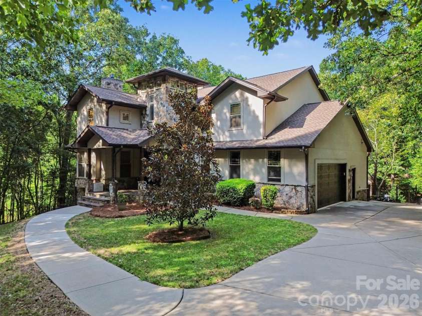 4824 Pimlico Lane, Waxhaw, NC 28173.  MLS# CAR4415267, YatesRealty ID 45440. 