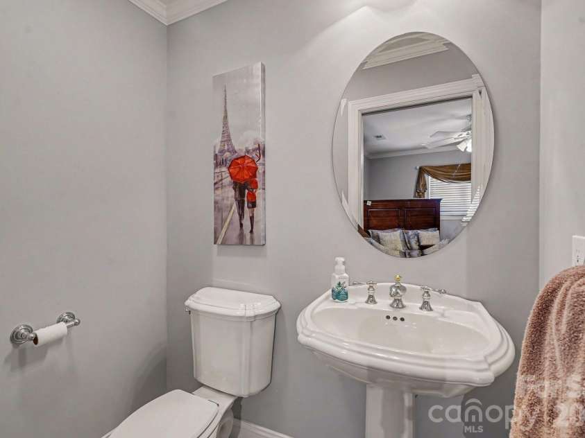 103 Dale Avenue, Kannapolis, NC 28081.  MLS# CAR4416135, YatesRealty ID 45445. Half bath in primary ensuite bathroom.