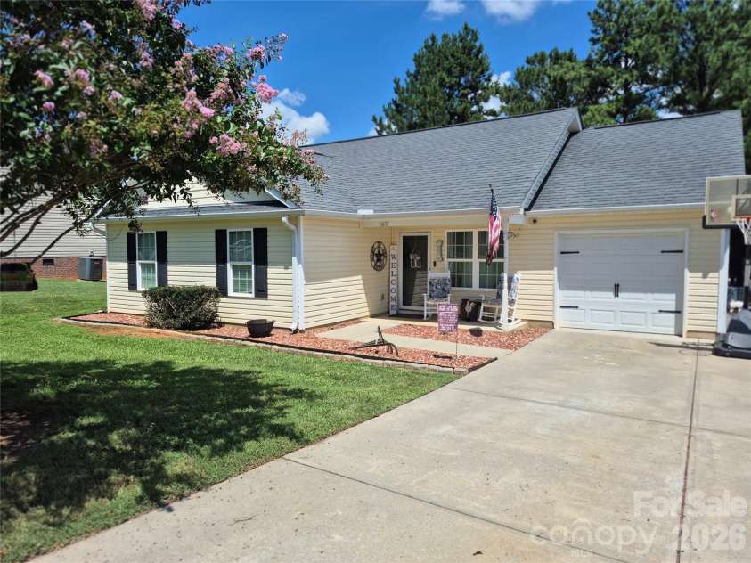 1637 Riverview Road, Lincolnton, NC 28092.  MLS# CAR4416118, YatesRealty ID 45448. 