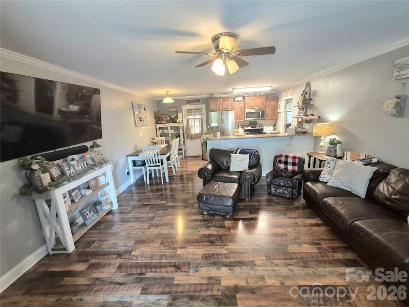 1637 Riverview Road, Lincolnton, NC 28092.  MLS# CAR4416118, YatesRealty ID 45448. 