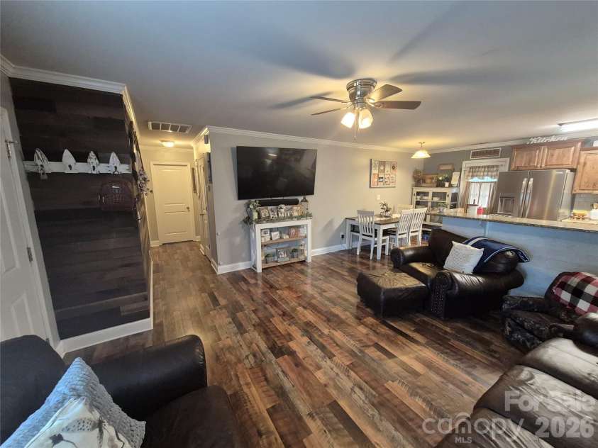 1637 Riverview Road, Lincolnton, NC 28092.  MLS# CAR4416118, YatesRealty ID 45448. 