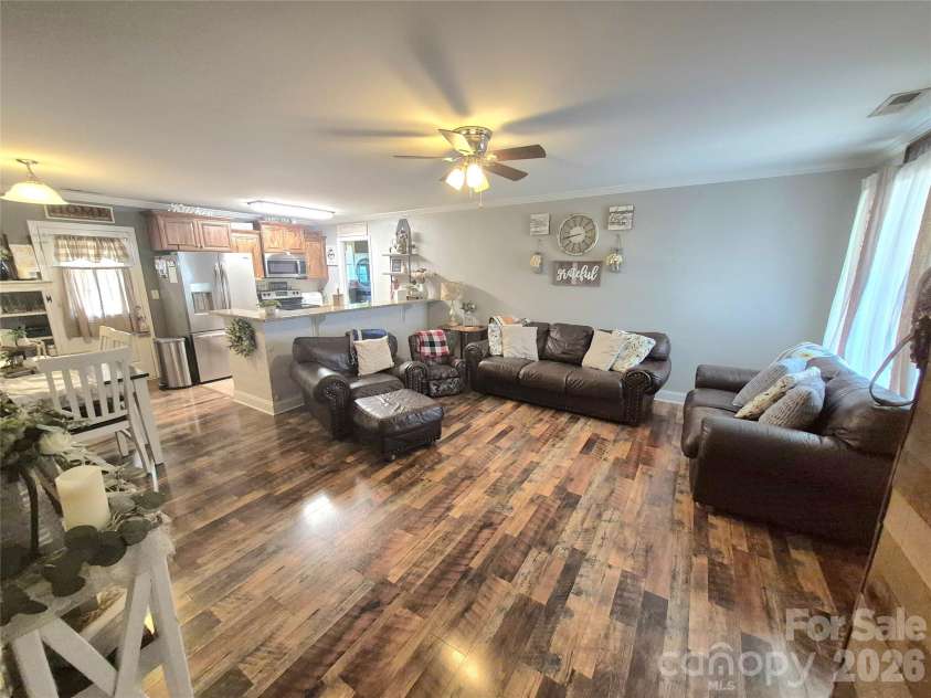 1637 Riverview Road, Lincolnton, NC 28092.  MLS# CAR4416118, YatesRealty ID 45448. 
