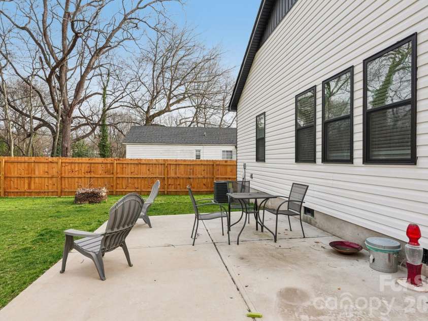 111 Crowell Drive, Concord, NC 28025.  MLS# CAR4343725, YatesRealty ID 4545. 