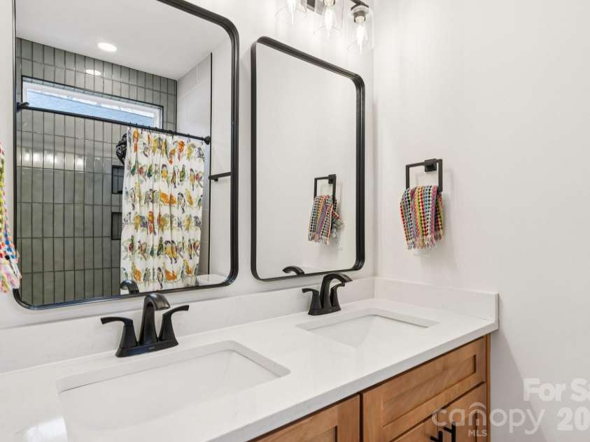 111 Crowell Drive, Concord, NC 28025.  MLS# CAR4343725, YatesRealty ID 4545. Primary Bathroom 