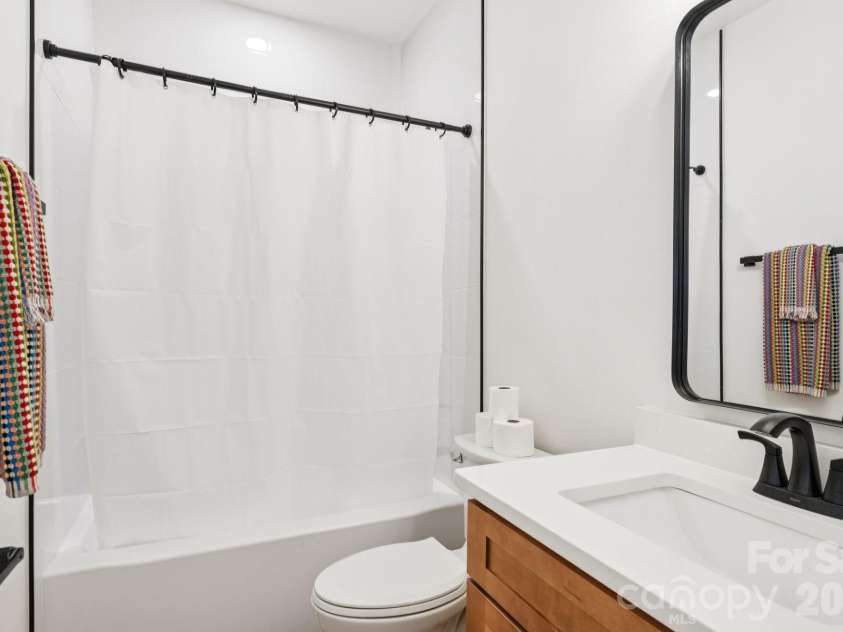 111 Crowell Drive, Concord, NC 28025.  MLS# CAR4343725, YatesRealty ID 4545. Second Bathroom 