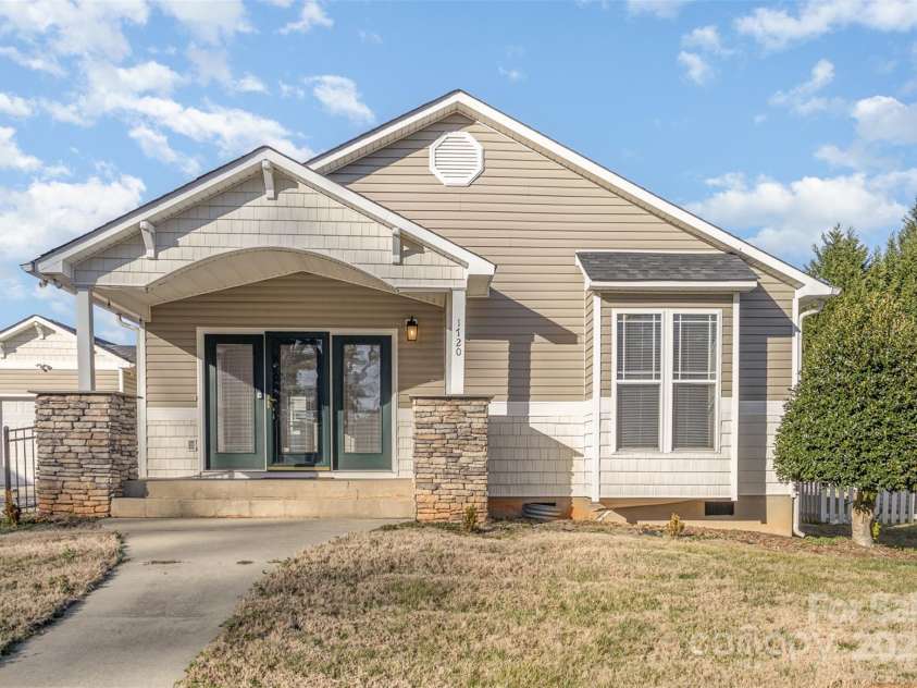 1720 Dewberry Place, Salisbury, NC 28146.  MLS# CAR4225053, YatesRealty ID 4545. 