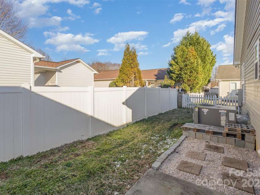 1720 Dewberry Place, Salisbury, NC 28146.  MLS# CAR4225053, YatesRealty ID 4545. 