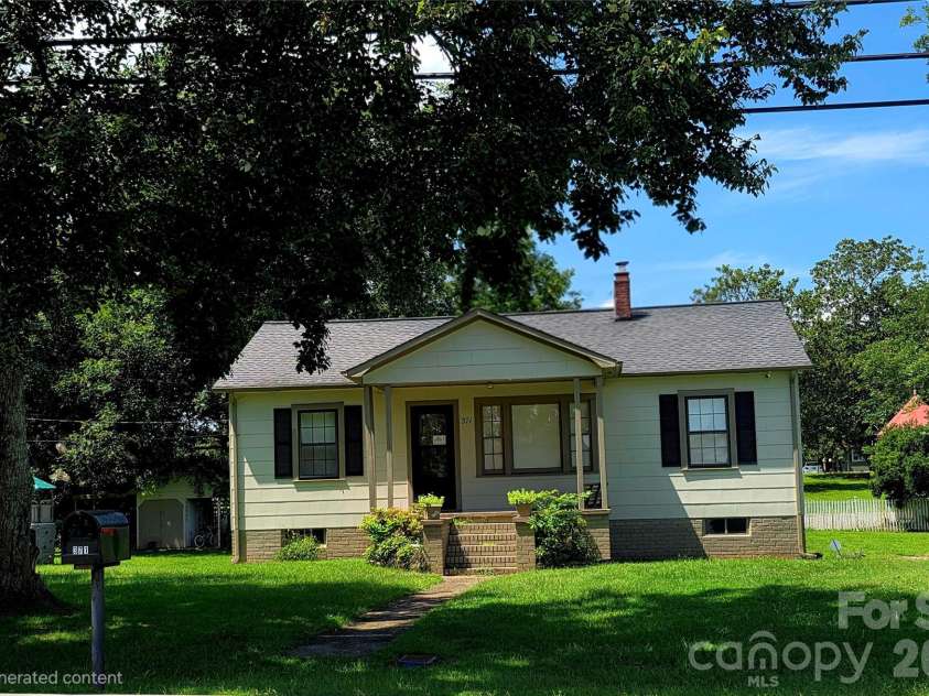 371 Sulphur Springs Road, Hiddenite, NC 28636.  MLS# CAR4415314, YatesRealty ID 45451. 