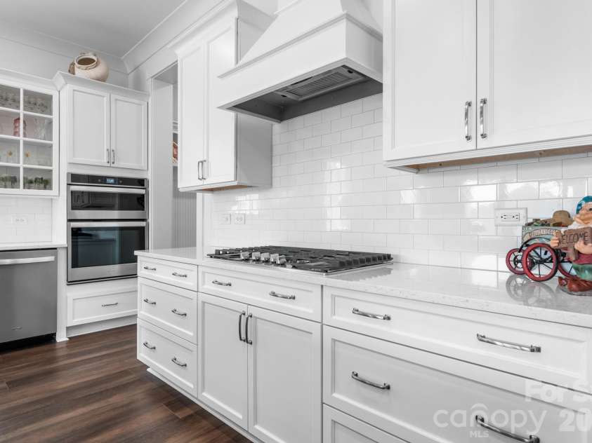 4526 Stellata Loop, Sherrills Ford, NC 28673.  MLS# CAR4415939, YatesRealty ID 45452. 