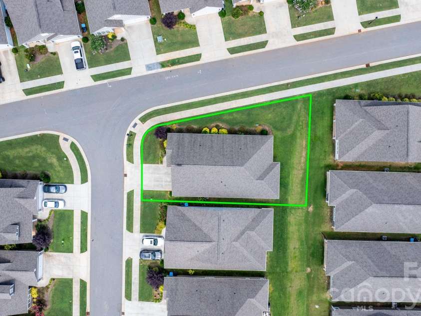 4526 Stellata Loop, Sherrills Ford, NC 28673.  MLS# CAR4415939, YatesRealty ID 45452. 