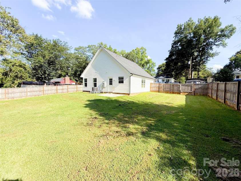 311 Prince Street, Kannapolis, NC 28083.  MLS# CAR4416495, YatesRealty ID 45454. 