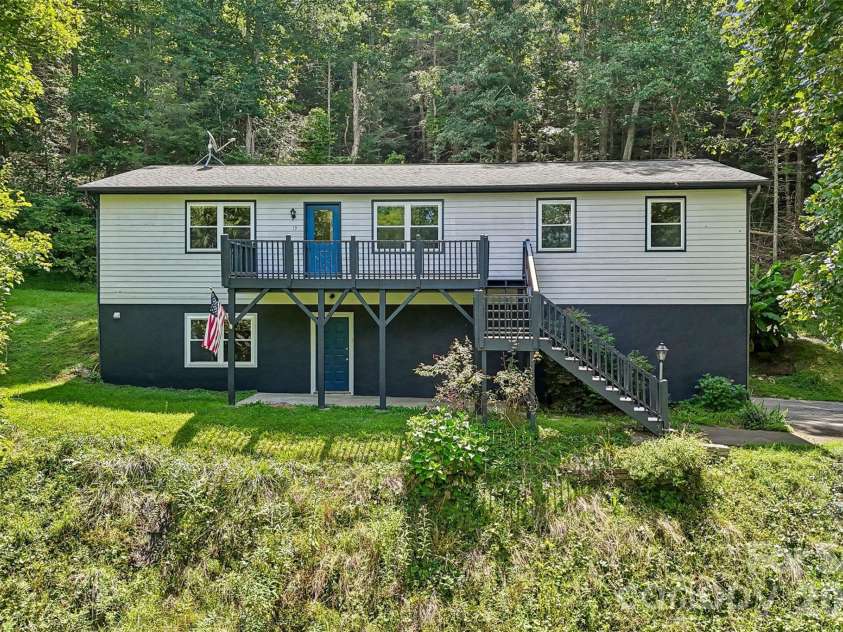 19 Jupiter Heights, Weaverville, NC 28787.  MLS# CAR4416509, YatesRealty ID 45455. 