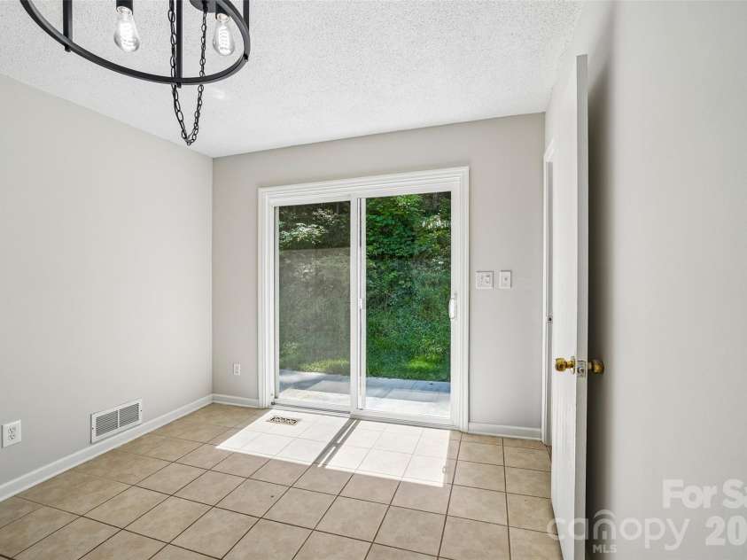 19 Jupiter Heights, Weaverville, NC 28787.  MLS# CAR4416509, YatesRealty ID 45455. 