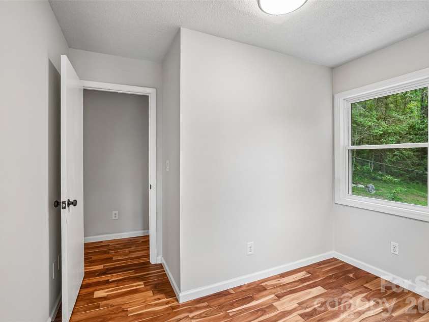 19 Jupiter Heights, Weaverville, NC 28787.  MLS# CAR4416509, YatesRealty ID 45455. 