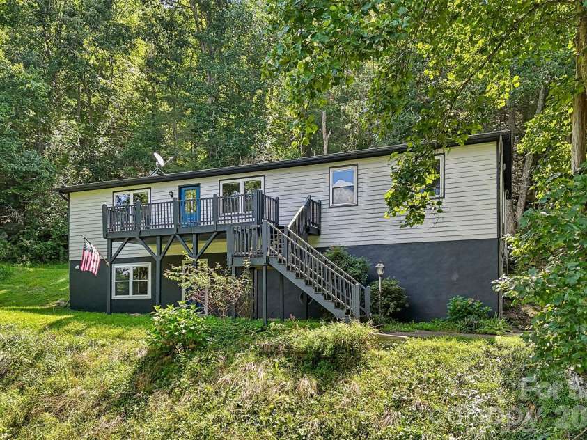 19 Jupiter Heights, Weaverville, NC 28787.  MLS# CAR4416509, YatesRealty ID 45455. 