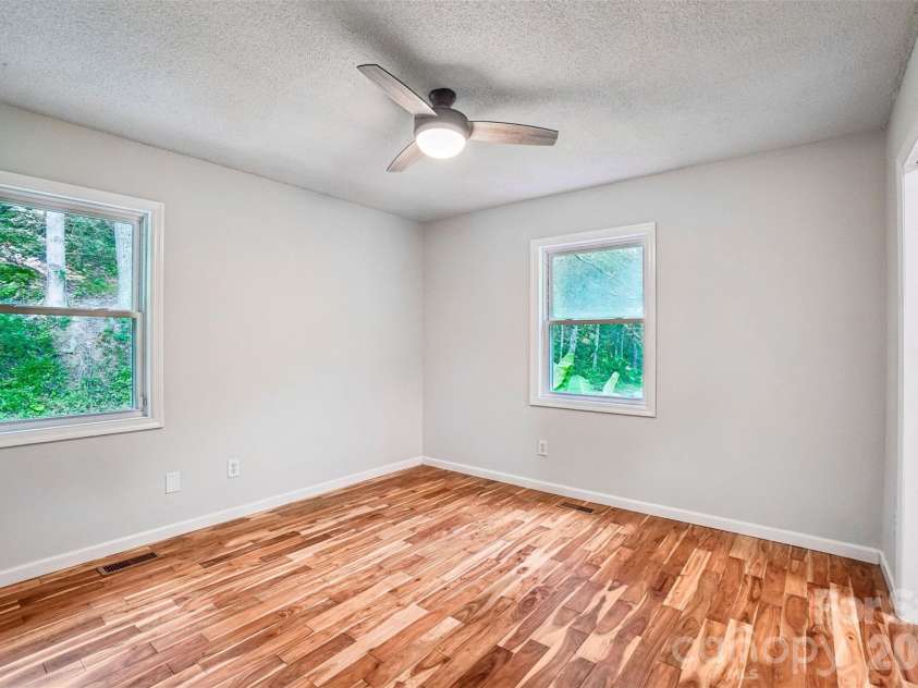 19 Jupiter Heights, Weaverville, NC 28787.  MLS# CAR4416509, YatesRealty ID 45455. 