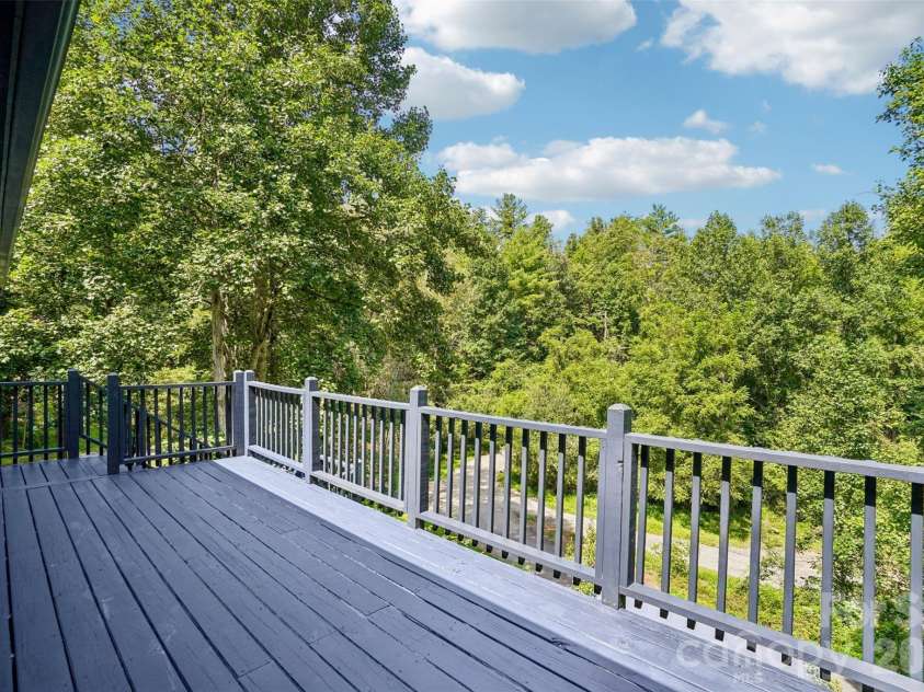 19 Jupiter Heights, Weaverville, NC 28787.  MLS# CAR4416509, YatesRealty ID 45455. 