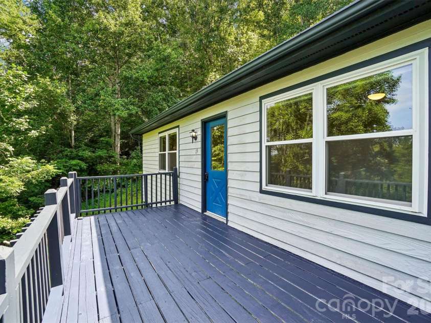 19 Jupiter Heights, Weaverville, NC 28787.  MLS# CAR4416509, YatesRealty ID 45455. 