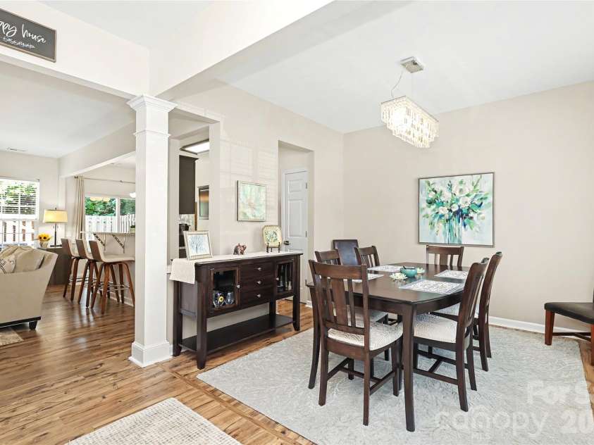 15117 Northsprings Drive, Charlotte, NC 28277.  MLS# CAR4415243, YatesRealty ID 45456. 