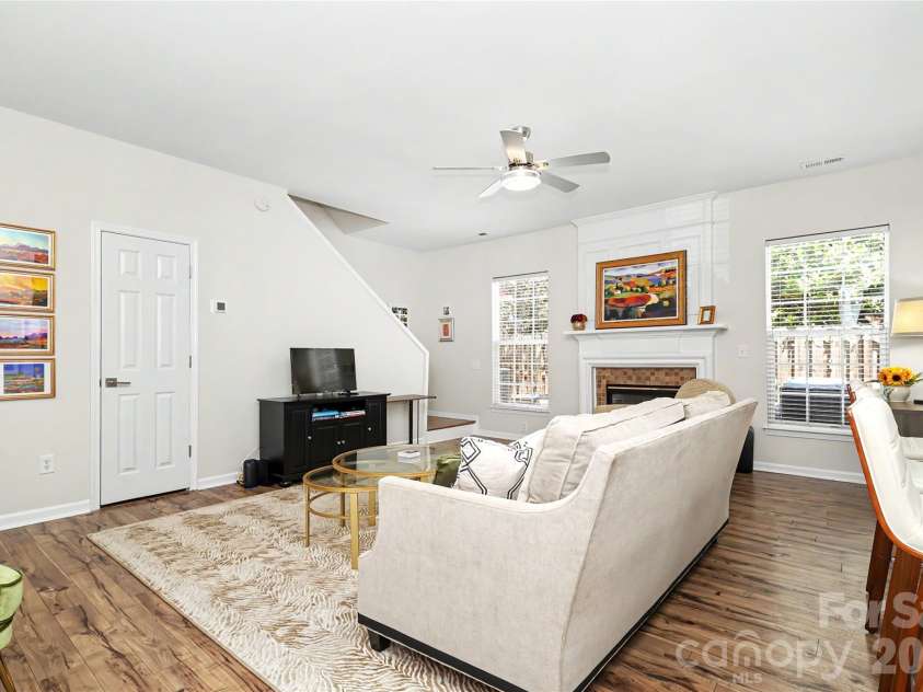 15117 Northsprings Drive, Charlotte, NC 28277.  MLS# CAR4415243, YatesRealty ID 45456. 