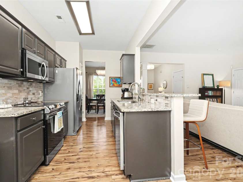 15117 Northsprings Drive, Charlotte, NC 28277.  MLS# CAR4415243, YatesRealty ID 45456. 