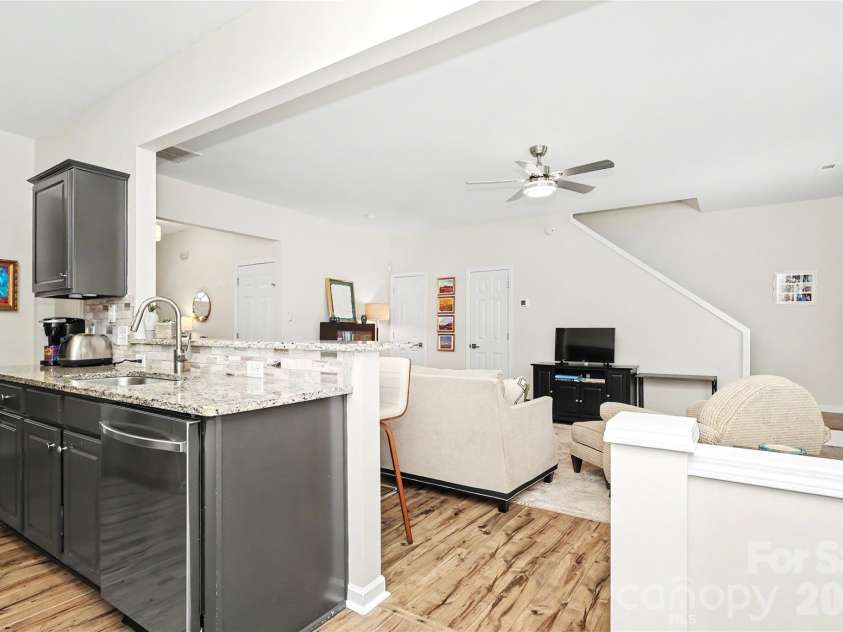15117 Northsprings Drive, Charlotte, NC 28277.  MLS# CAR4415243, YatesRealty ID 45456. 