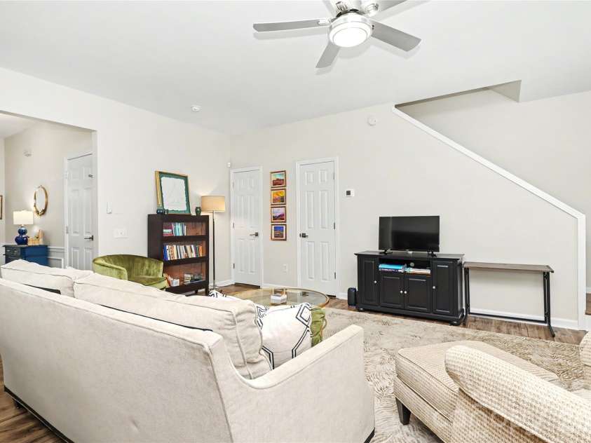 15117 Northsprings Drive, Charlotte, NC 28277.  MLS# CAR4415243, YatesRealty ID 45456. 