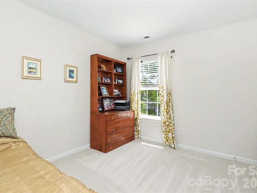 15117 Northsprings Drive, Charlotte, NC 28277.  MLS# CAR4415243, YatesRealty ID 45456. 