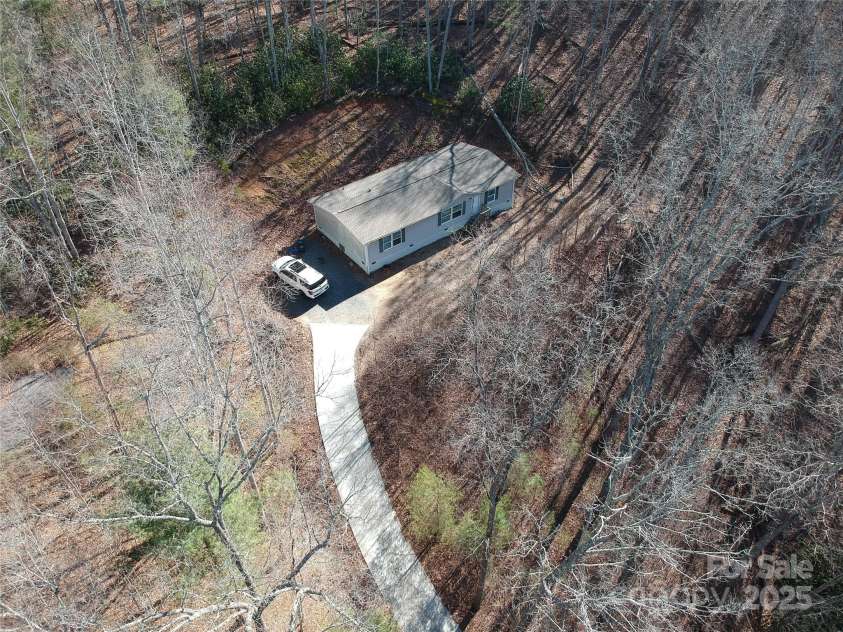 46 Slick Rock Road, Leicester, NC 28748.  MLS# CAR4220143, YatesRealty ID 4546. 
