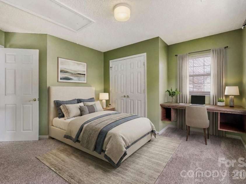 4700 Lone Tree Court, Charlotte, NC 28269.  MLS# CAR4356096, YatesRealty ID 4546. 