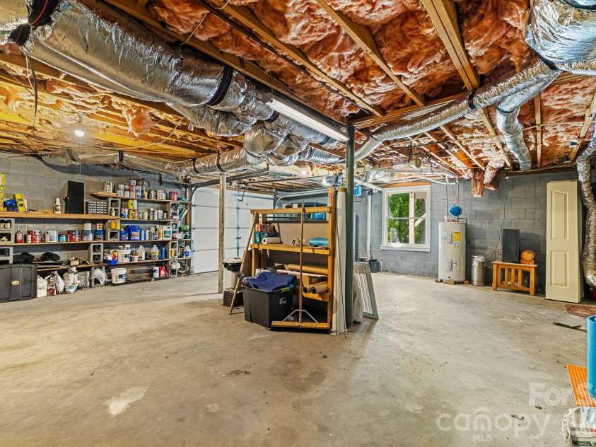 98 Pensacola Avenue, Arden, NC 28704.  MLS# CAR4377061, YatesRealty ID 45460. Garage/ Work Shop